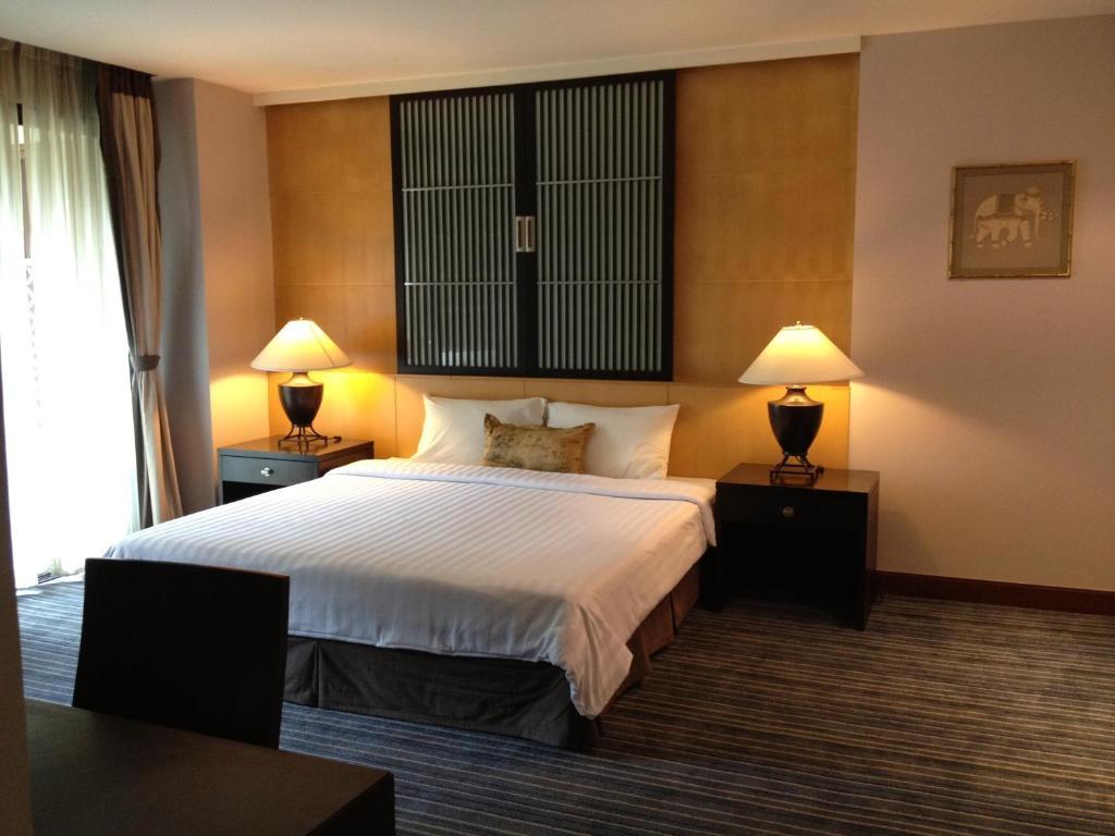 Gardengrove Suites Bangkok Rom bilde