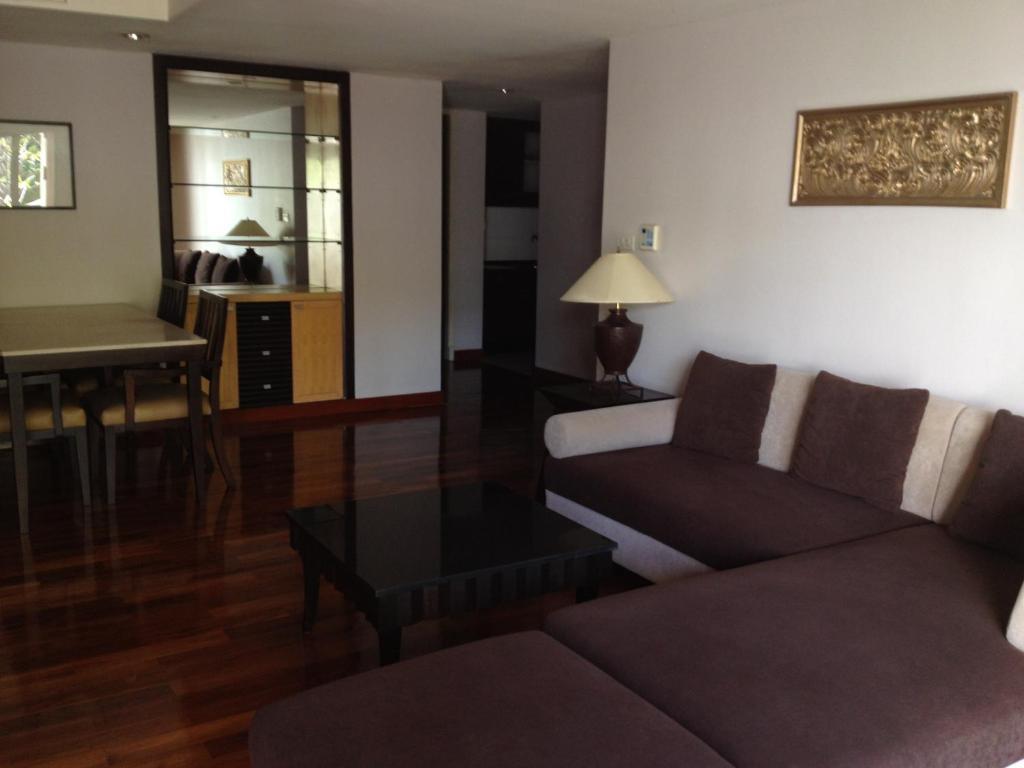 Gardengrove Suites Bangkok Rom bilde