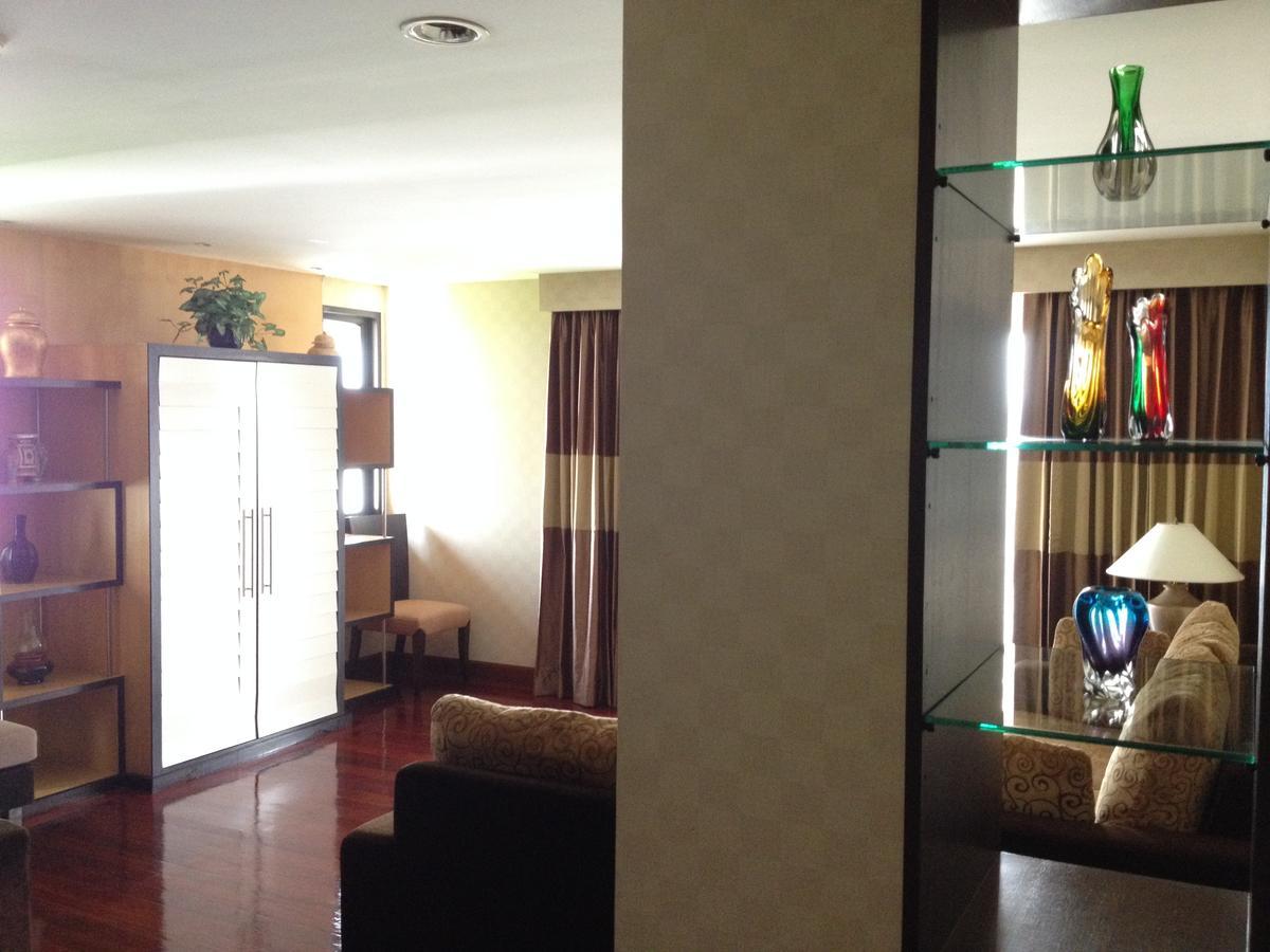 Gardengrove Suites Bangkok Rom bilde